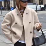 Double-Breasted Solid-Color Wool Coat gallery image 4
