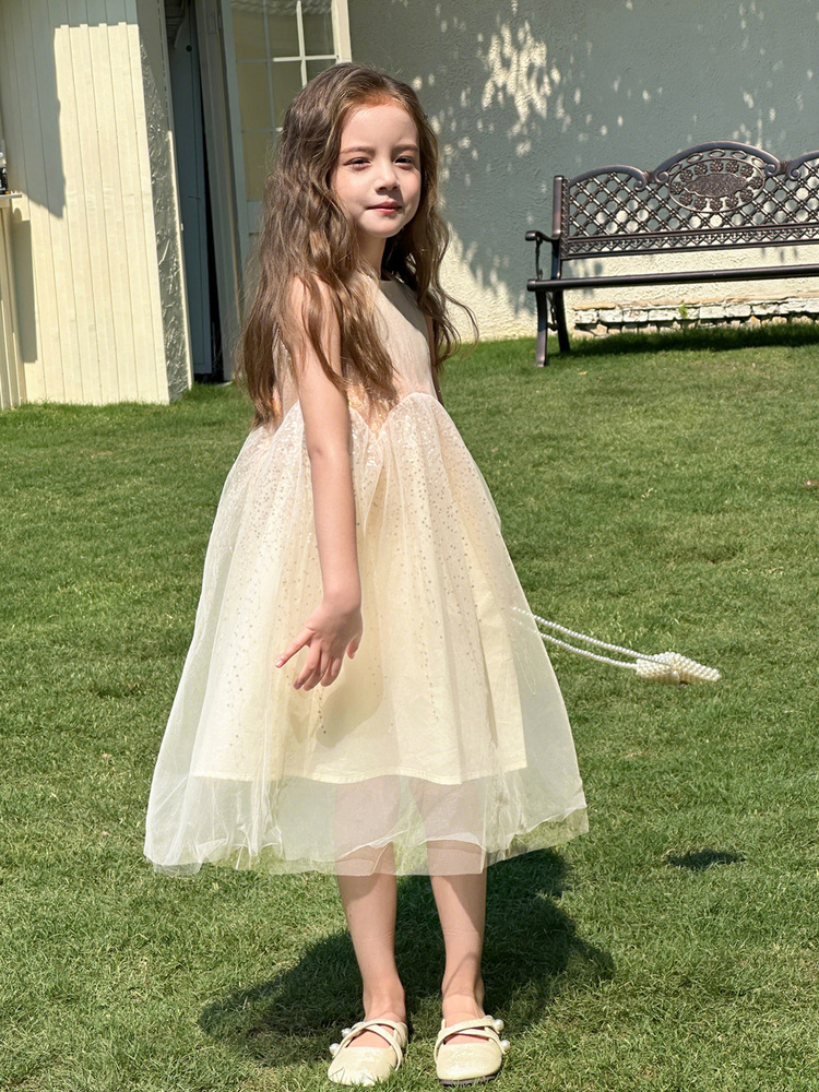 Lightweight Girls’ Skirts